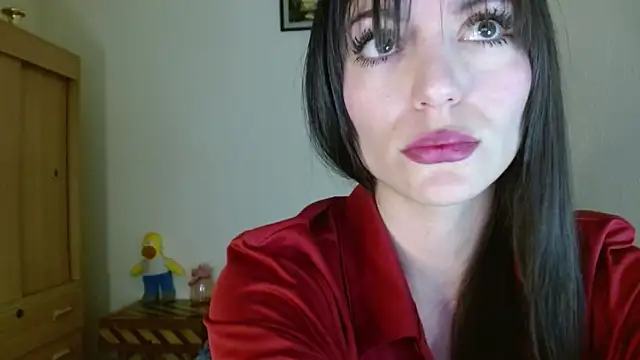 britny clouds online show from September 14, 2025, 7:13 pm