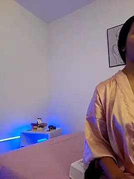 VictoriaEvaans  online show from November 12, 2025, 10:41 pm