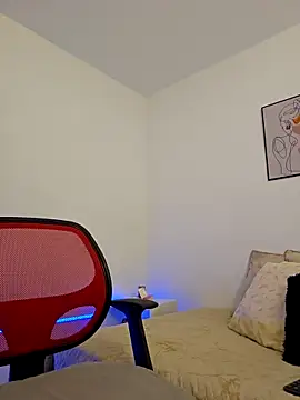 VictoriaEvaans  online show from February 4, 2026, 9:53 pm