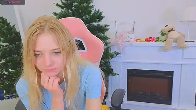 MirraBellanta online show from December 12, 2024, 12:27 am