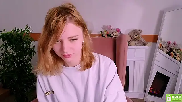 MirraBellanta online show from November 1, 2025, 1:18 am