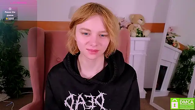 MirraBellanta online show from February 4, 2026, 11:09 pm