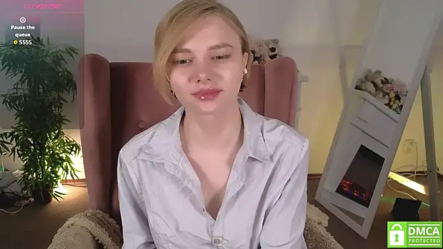 MirraBellanta online show from April 24, 2026, 11:51 pm