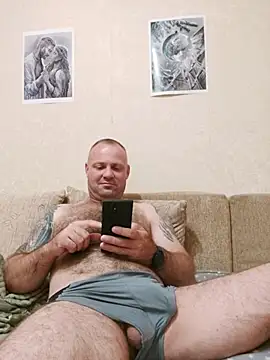 Crek666 online show from June 24, 2026, 4:00 am