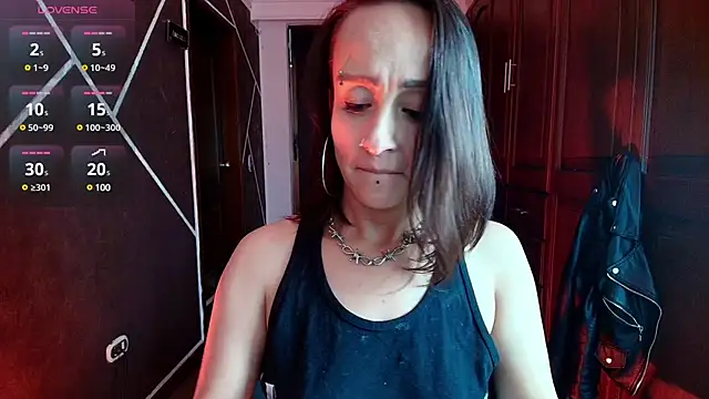 NatashaMason  online show from December 18, 2024, 3:11 pm