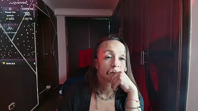 NatashaMason  online show from January 4, 2025, 5:58 pm