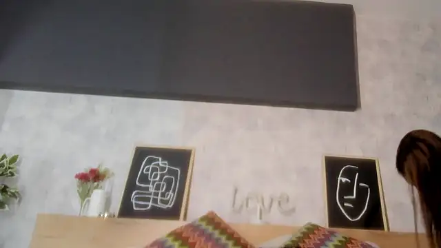 Snapshot of karina_gomez_18 chatting on March 5, 2026, 11:39 am karina gomez 18 online show from March 5, 2026, 11:39 am