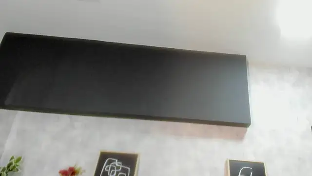 Snapshot of karina_gomez_18 chatting on March 7, 2026, 11:40 am karina gomez 18 online show from March 7, 2026, 11:40 am