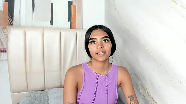 julieta aguilar1 online show from February 12, 2026, 7:31 pm