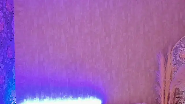 Snapshot of pixy_20 chatting on October 3, 2025, 1:24 am pixy 20 online show from October 3, 2025, 1:24 am