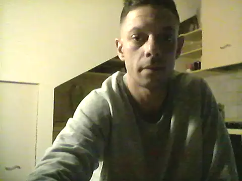 FrettedLodine online show from November 27, 2025, 10:34 pm