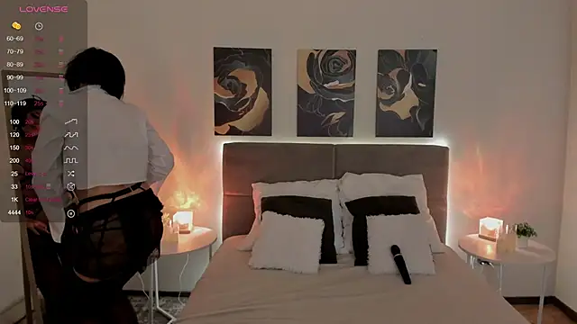 LikaKlint online show from September 11, 2025, 7:25 pm