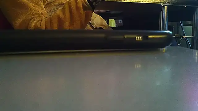 qoooqing67 online show from December 19, 2024, 5:51 am