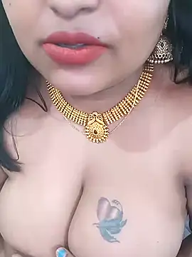 Snapshot of Ashwini_Gowda_91 chatting on December 29, 2024, 5:44 pm Ashwini Gowda 91 online show from December 29, 2024, 5:44 pm