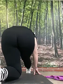 lululoverose online show from March 8, 2026, 5:50 pm