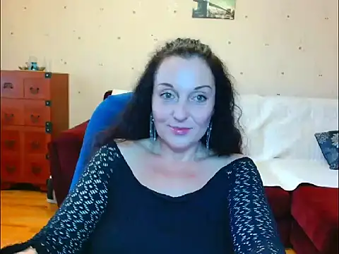 Alice3694 online show from April 2, 2026, 6:33 am