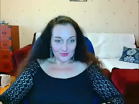 Alice3694 online show from April 3, 2026, 7:17 am