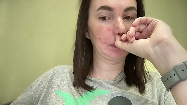 EvilDemon94 online show from February 24, 2025, 1:21 pm