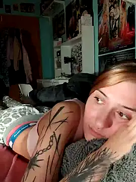 Snapshot of SonjaPrivat69_ chatting on October 17, 2025, 8:22 pm SonjaPrivat69  online show from October 17, 2025, 8:22 pm