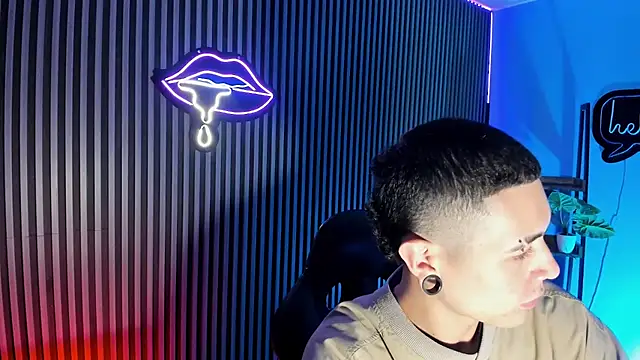 Jefer rick  online show from November 23, 2025, 12:38 pm