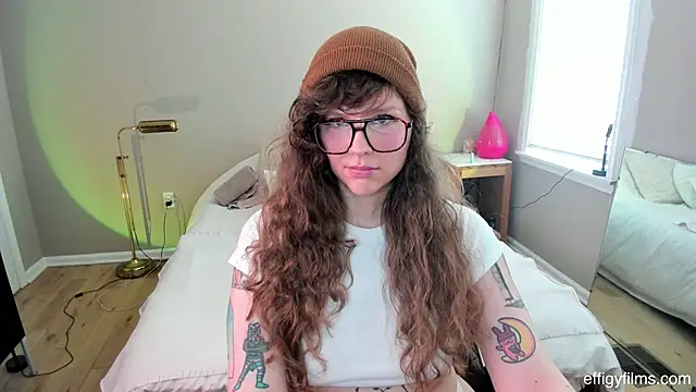 Snapshot of DelugeDuvall chatting on March 13, 2025, 6:34 pm DelugeDuvall online show from March 13, 2025, 6:34 pm