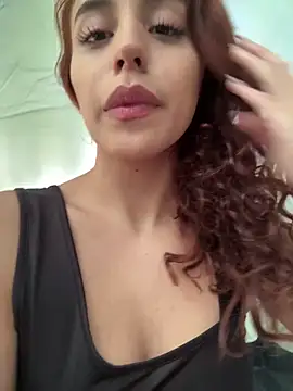 Katee Jones online show from May 15, 2026, 8:27 pm