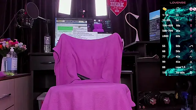 Raissa sky26 online show from December 5, 2024, 2:42 am