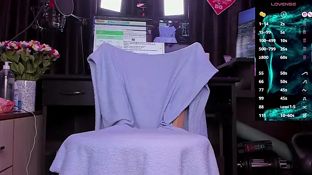 Snapshot of Raissa_sky26 chatting on September 27, 2025, 2:38 am Raissa sky26 online show from September 27, 2025, 2:38 am