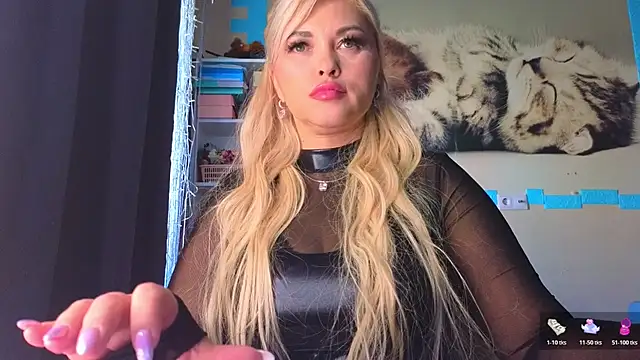 Snow Goddess online show from May 17, 2026, 1:58 am