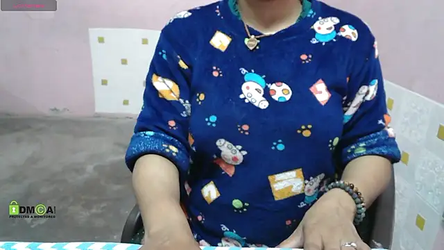 Snapshot of NithyaSingh chatting on March 3, 2026, 6:47 pm NithyaSingh online show from March 3, 2026, 6:47 pm