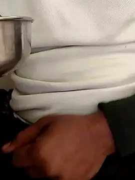 Snapshot of manoj_master chatting on December 25, 2024, 7:35 am manoj master online show from December 25, 2024, 7:35 am