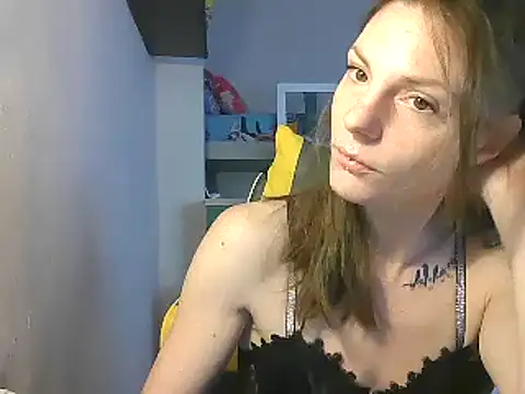 Snapshot of Feli_blue chatting on December 12, 2024, 8:14 am Feli blue online show from December 12, 2024, 8:14 am
