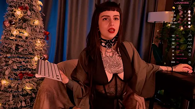 MichaellaMoon online show from December 26, 2024, 11:35 pm