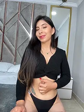 Ashley-White- online show from February 8, 2025, 8:20 am