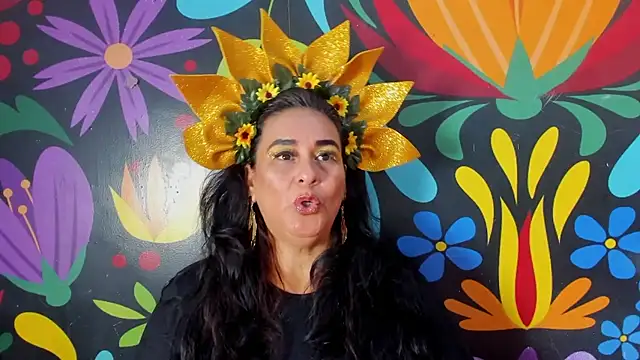 Sharllot bbw online show from October 31, 2025, 1:45 pm