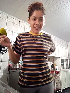 Snapshot of Caccau_scorpion chatting on February 14, 2026, 1:52 pm Caccau scorpion online show from February 14, 2026, 1:52 pm