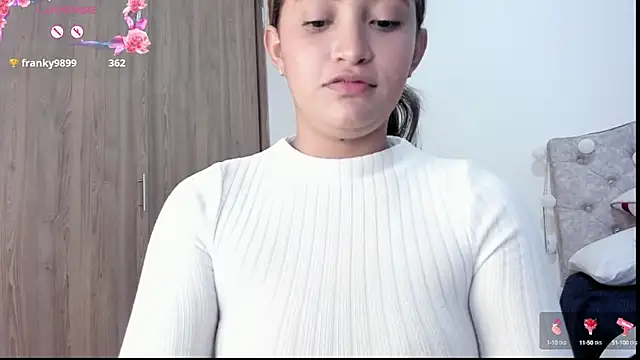 Snapshot of Isa_squirt1 chatting on January 18, 2025, 7:17 am Isa squirt1 online show from January 18, 2025, 7:17 am