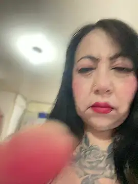 eva sexx69 online show from June 17, 2026, 12:07 pm