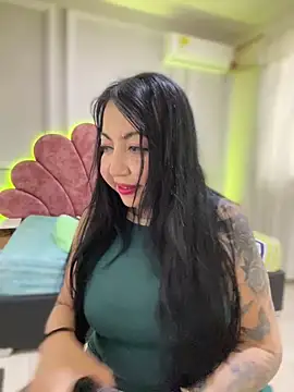 eva sexx69 online show from June 18, 2026, 12:20 pm