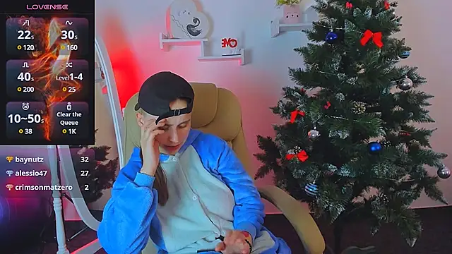 Dolly  Queen  online show from December 12, 2024, 2:37 am