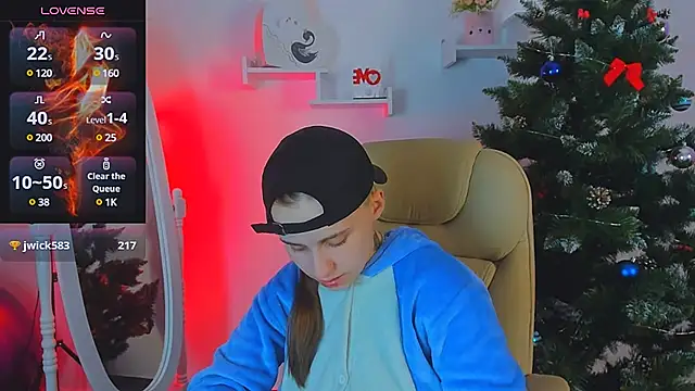 Dolly  Queen  online show from December 12, 2024, 11:25 pm