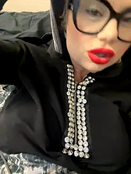 luna 14 online show from October 18, 2025, 10:38 am