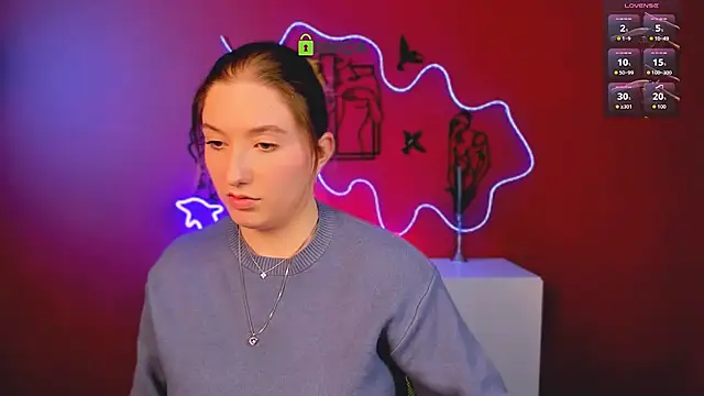 daisy candy online show from April 12, 2026, 8:47 pm