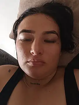 Celeste camila18 online show from May 24, 2026, 8:47 pm