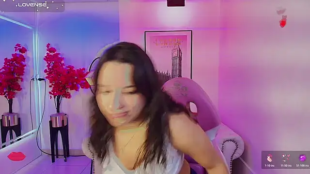 Snapshot of Miia_bela chatting on October 28, 2025, 7:27 pm Miia bela online show from October 28, 2025, 7:27 pm