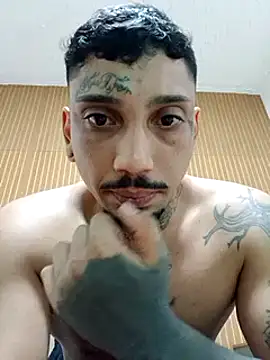 Guihenrick online show from February 16, 2026, 10:50 pm