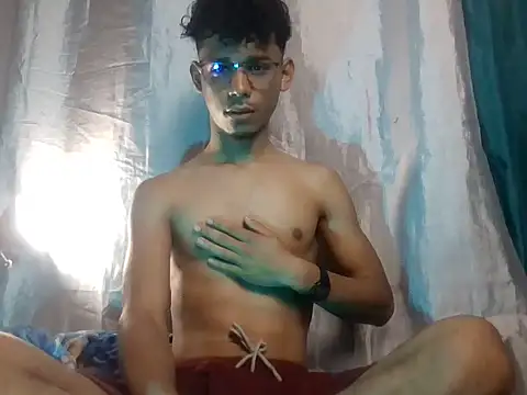 Luckbigcock64 online show from January 4, 2025, 11:11 am