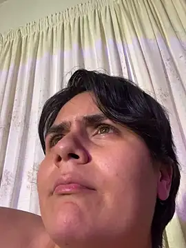 Snapshot of isabelacooperr chatting on December 23, 2025, 7:06 am isabelacooperr online show from December 23, 2025, 7:06 am