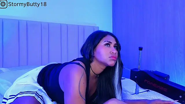 Snapshot of StormyButty18 chatting on January 14, 2025, 3:43 am StormyButty18 online show from January 14, 2025, 3:43 am