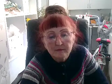 TanyaSweet634 online show from March 21, 2025, 2:29 pm